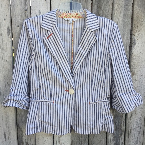 Flash sale‼️pin strippedblazer