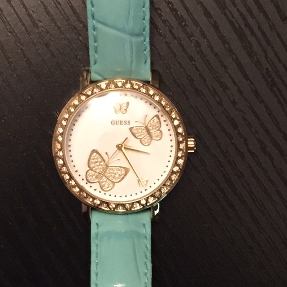 Never worn Guess Watch w changeable bands