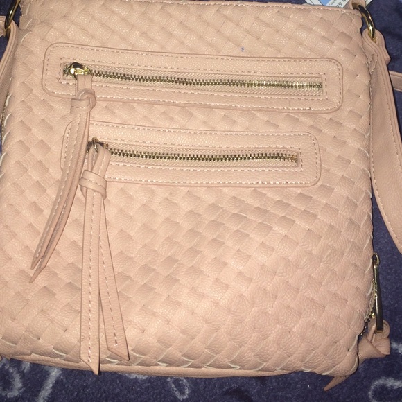 Light pink Steve Madden crossbody