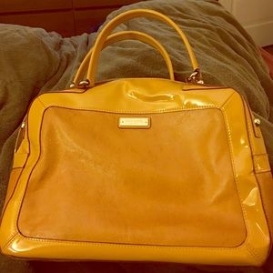 Classic Yellow leather/patent Kate Spade🤗FINAL🤗
