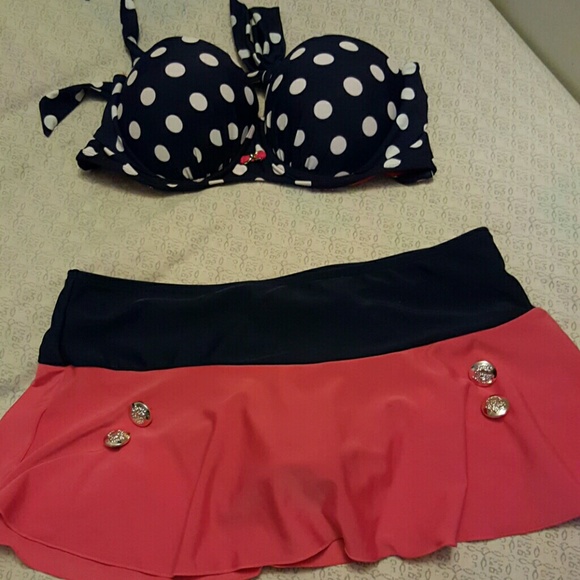 Bathing suit