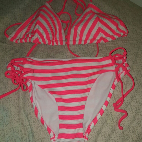 Bathing suit