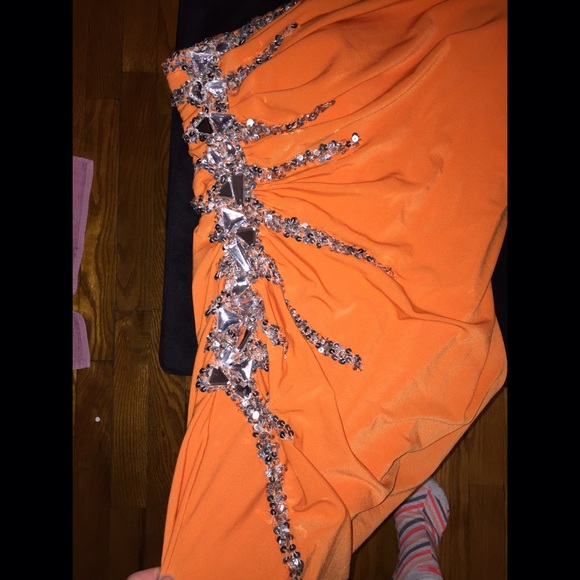 Orange prom dress - Picture 2 of 4