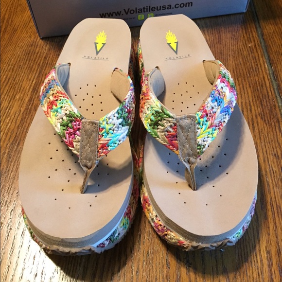 Size 8 Volatile Flip flops