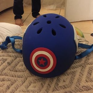 Captain America helmet
