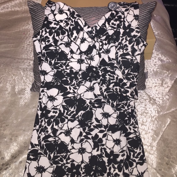 Black and white floral sun dress!