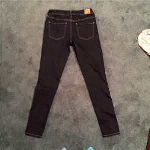 American eagle skinny jeans!