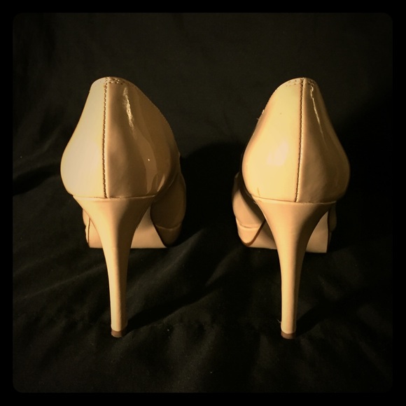Nude heels prefect for any outfits casual or dress