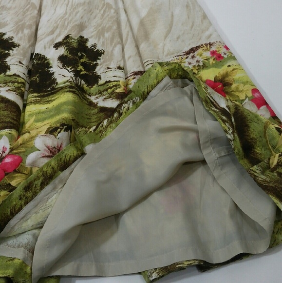 Pleated Linen Skirt - Picture 3 of 4