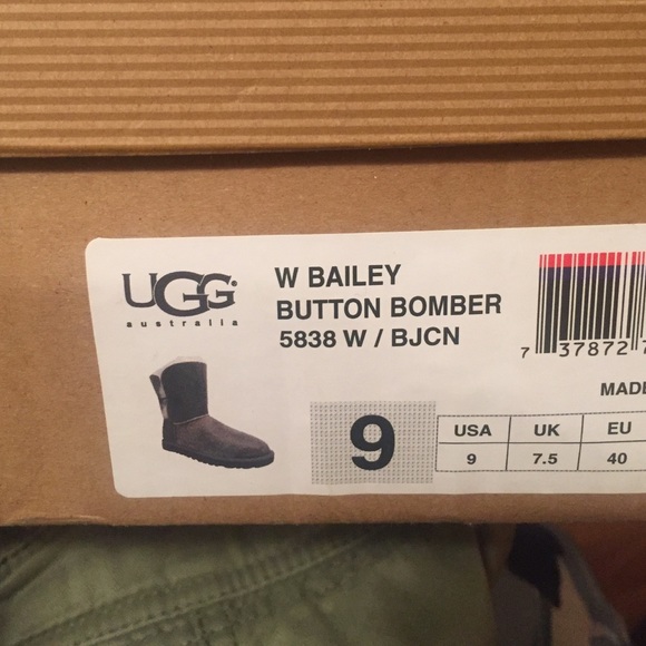 Bailey Button Uggs