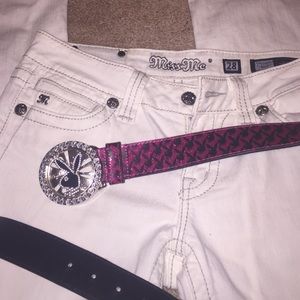 Listing for @doeshia