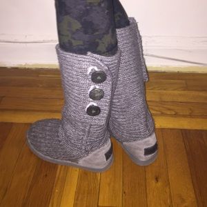 Gray Knitted Uggs