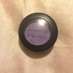 MAC single eyeshadow