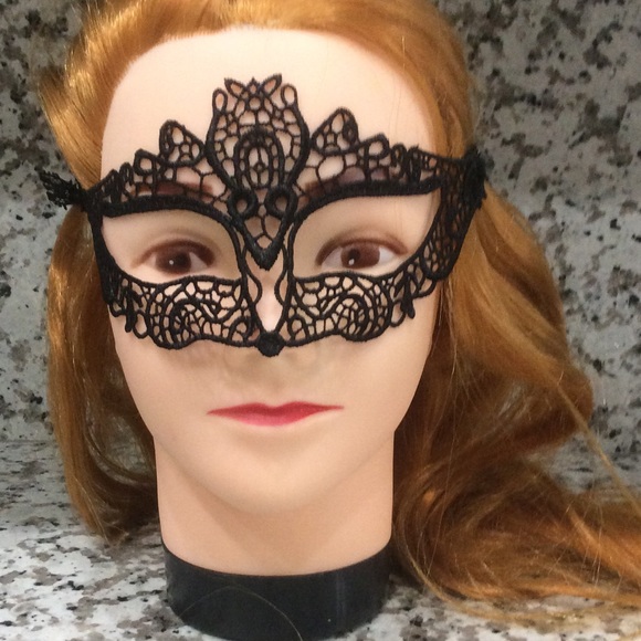 ❤️HIGH QUALITY BLACK MASK❤️