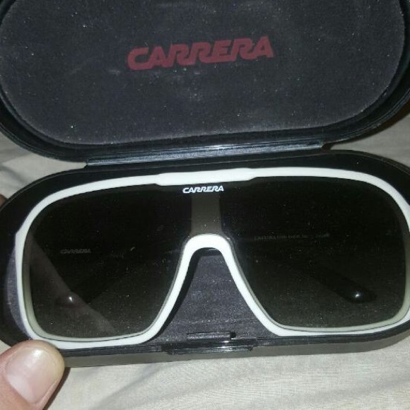 ❌SOLD❌Carrera Sunglasses w/case -LIKE NEW