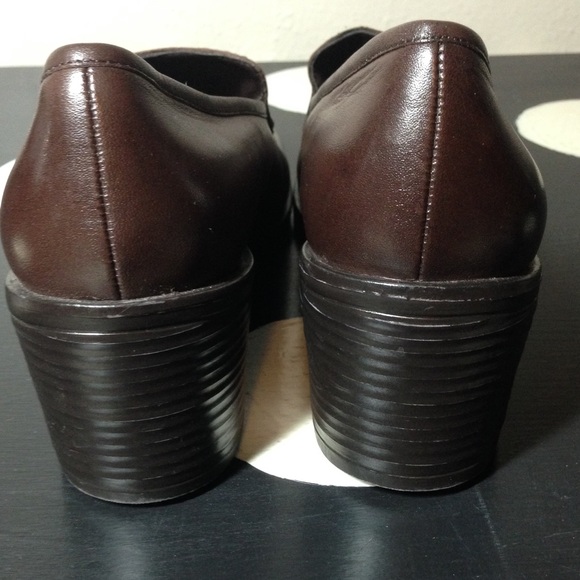Brown Leather Dress Shoes! - Picture 3 of 4
