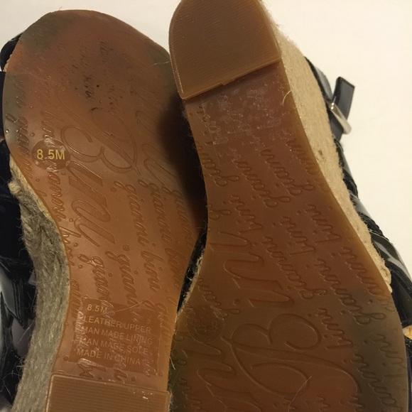 Shoes - Picture 3 of 4