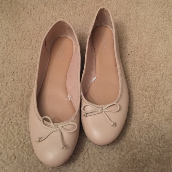 Merona Nude Flats