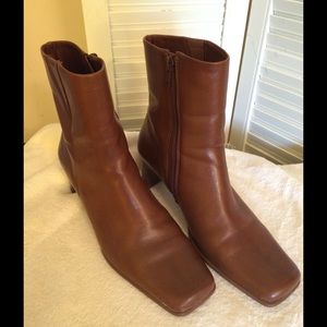 Brown leather short boots.