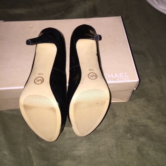 Authentic - Picture 3 of 3