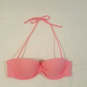 Never worn bikini set!