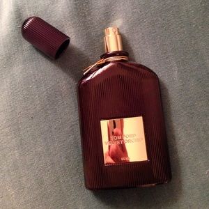 Tom Ford velvet orchid perfume