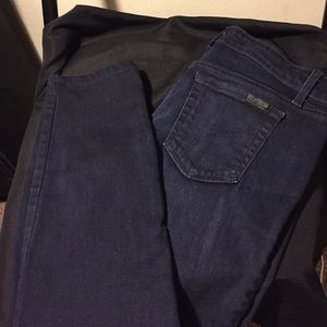 Casual denim jeans 9/10