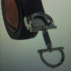 Black Ferragamo belt