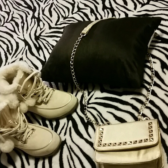 Small bag gold..never used