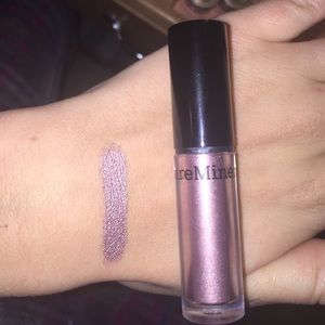 Bare Minerals eye shadow in Moonshine