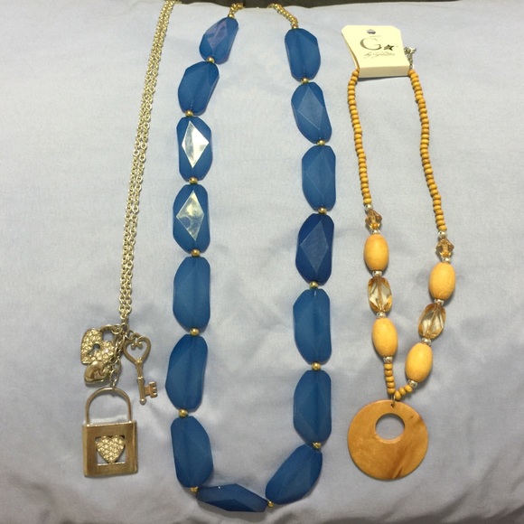 Cute fashion necklaces