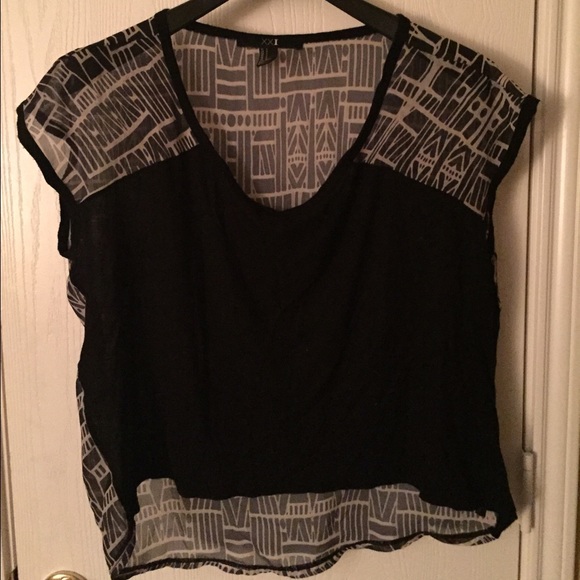 Aztec Top - Picture 1 of 2