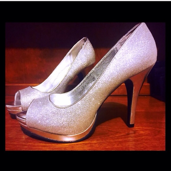 Silver glitter open toe heels