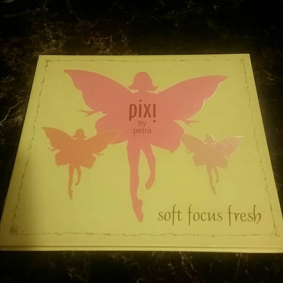 Pixi soft focus fresh palette