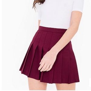 AMERICAN APPAREL PLEATED TENNIS SKIRT