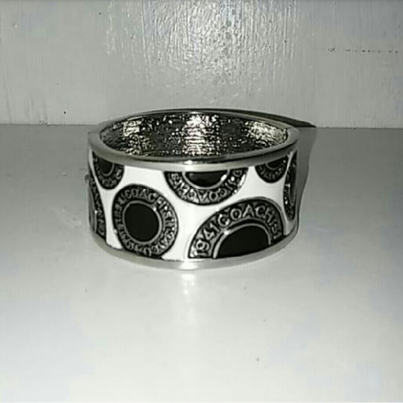 Bangle - Picture 3 of 3