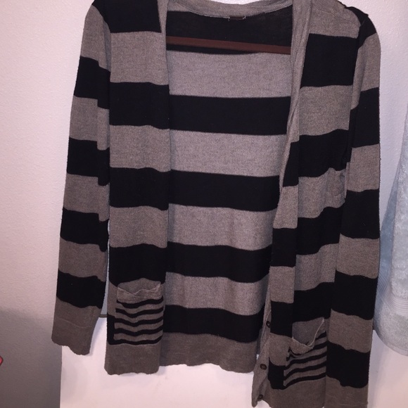 Gray & Black cardigan