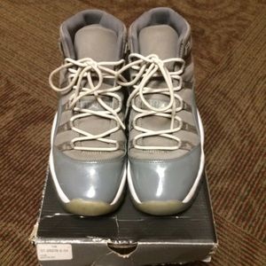Air Jordan 11 'Cool Grey'