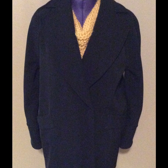 Black Short Casual Coat - Picture 1 of 1