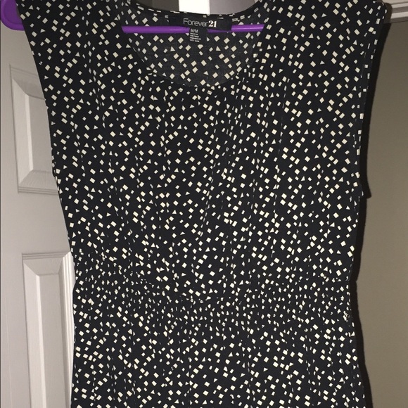 Black & white dress