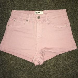 Off-pink shorts