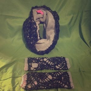 Gloves & scarve