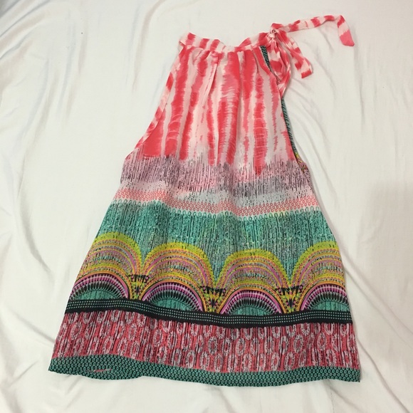 Super cute, colorful top