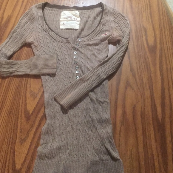 Long sleeve top