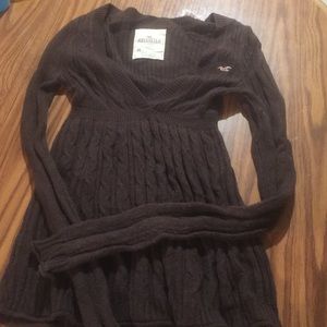 Long sleeve sweater like top