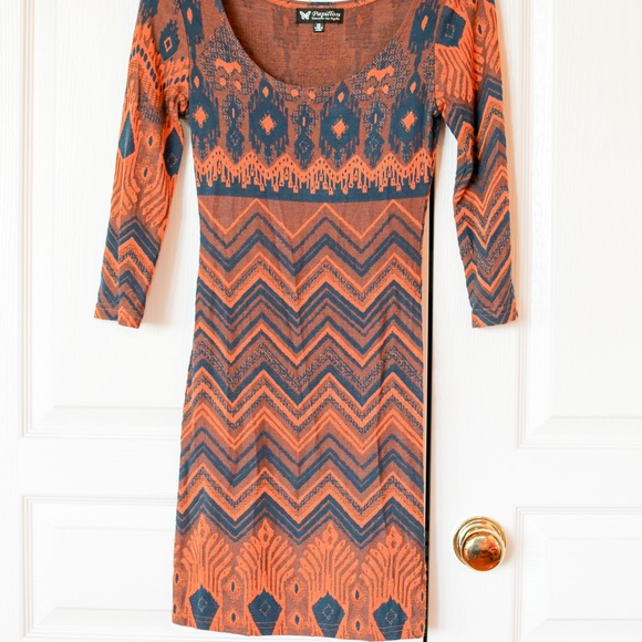 Papillon knit orange and blue dress