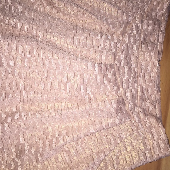 Gap rose gold skirt with pockets size 4 - Picture 2 of 4