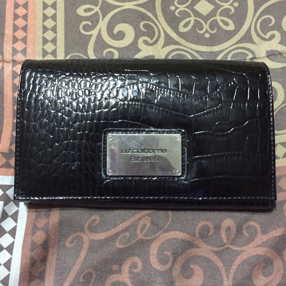 Liz Claiborne Large Wallet