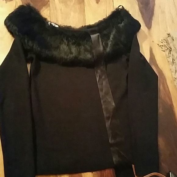 White House Black Market Sweaters - Deep Black Pullover FUR COLLAR SWEATER