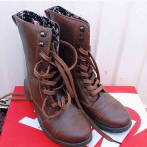 Brown combat boots